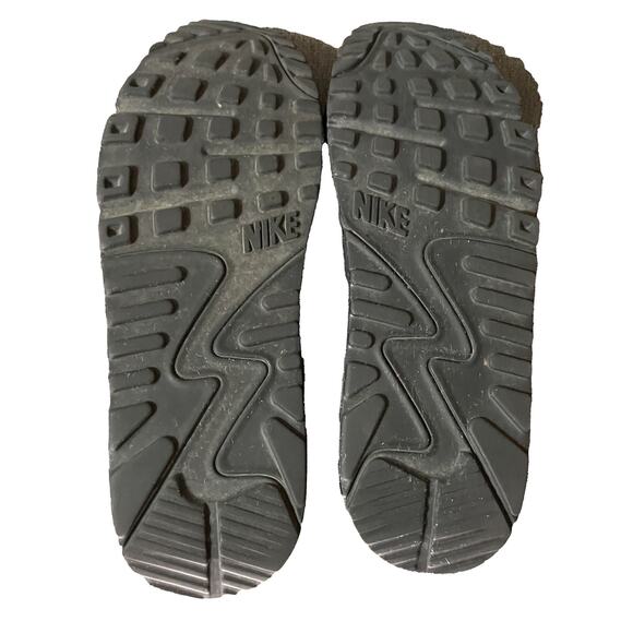 Women’s Nike air max - Picture 4 of 4